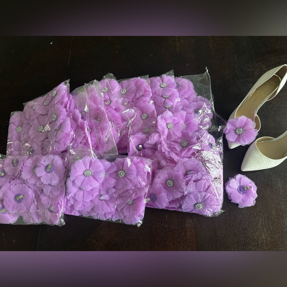 Purple Floral Shoe Clips - 140 pairs